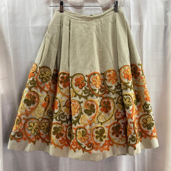 Vintage Embroidered Pleated A-Line Skirt‎ Beige Floral Boho Knee Length Women S